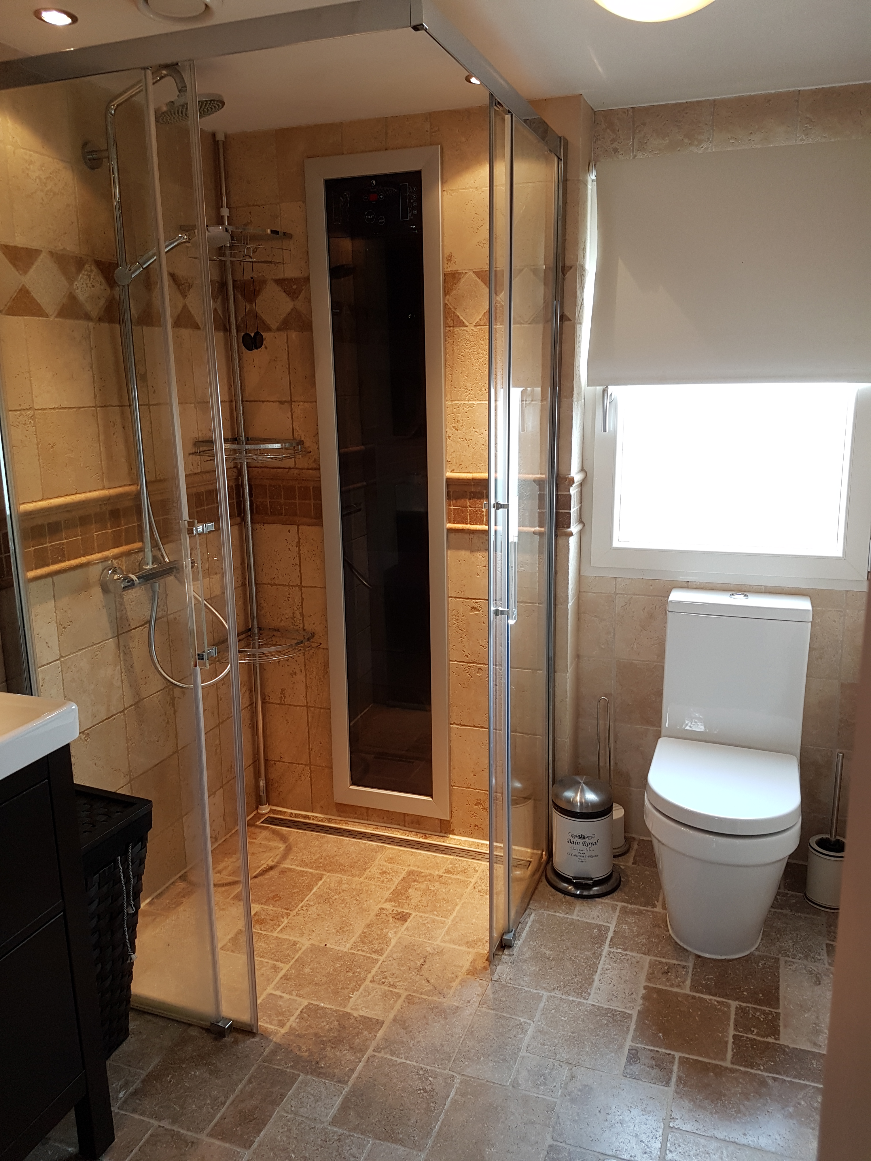 Badkamer boven – te koop: kreitsberg 4 en 6 zeeland